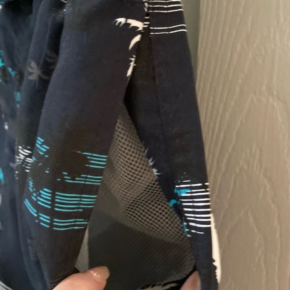 Men’s extra large, long swim trunks with tie and elastic waist band - Picture 3 of 7